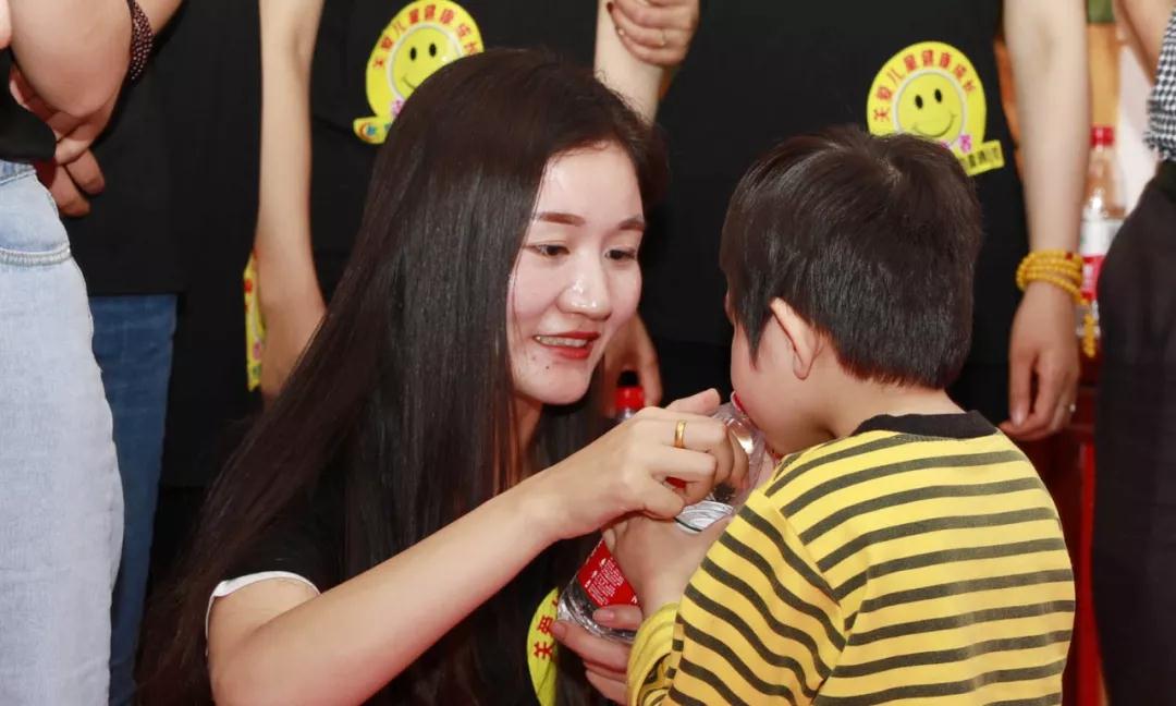 弘揚傳統美德，關愛兒童成長----首屆“魅力隨州，多彩程力”抖音大賽捐贈公益活動紀實