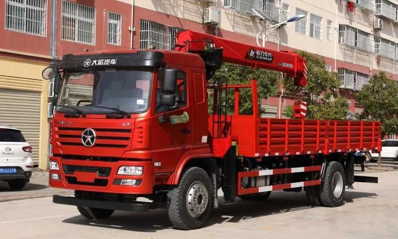 程力一體化多功能隨車(chē)吊及新規(guī)轎運(yùn)車(chē)盛大上市