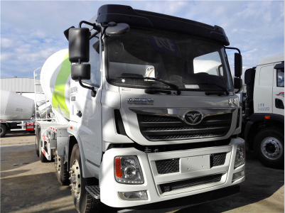 重汽豪曼8方攪拌車(chē)